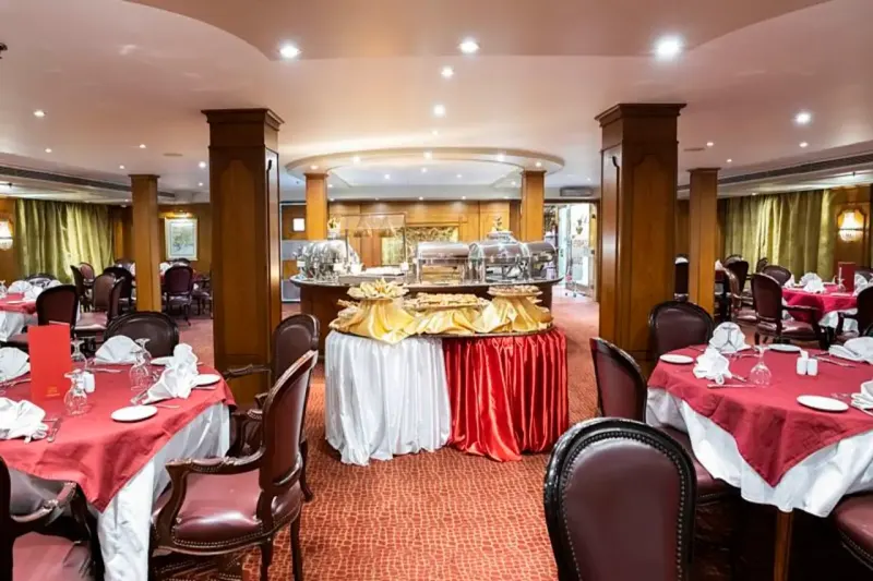 La Sara Nile Cruise