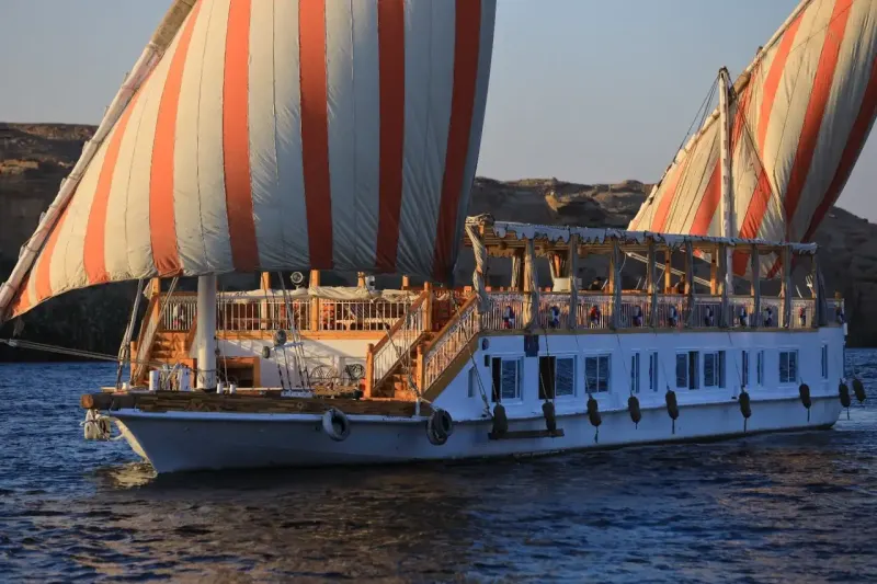 Nour El Din Dahabiya Nile Cruise