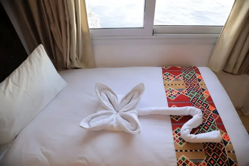Queen Nefer Dahabiya Nile Cruise